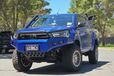 HILUX 21-25 N80 ANGRY EYES RAZZBAR
