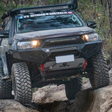 Offroad Animal Predator Bull Bar - Toyota Hilux (2015 - 2019)