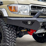 Predator Bull bar, Suitable for Toyota Land Cruiser 76, 78, 79 Series, 2007 on