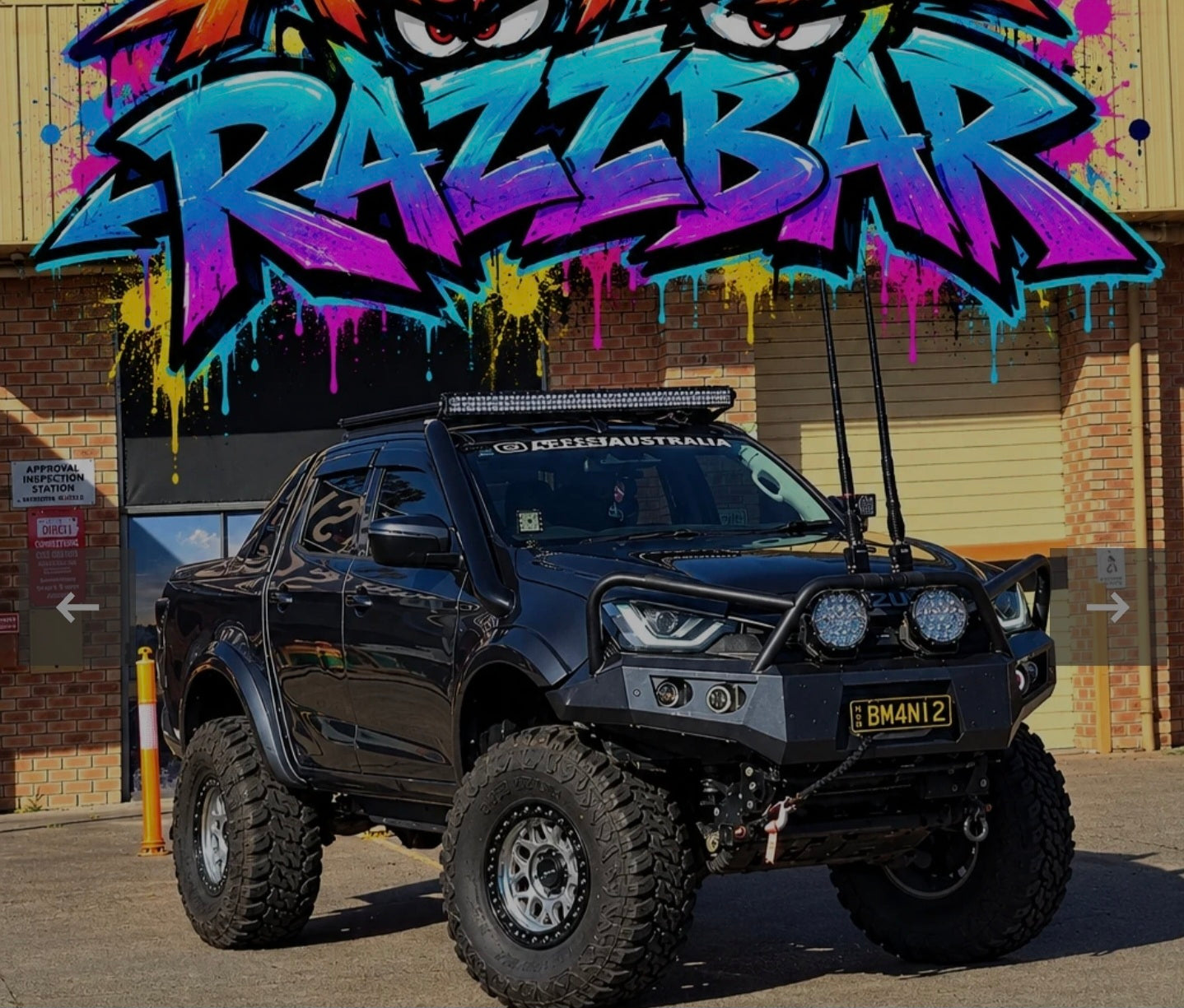 RAZZ BARS ANGRY EYE LOOP EDITION (items are sent to closest depot)