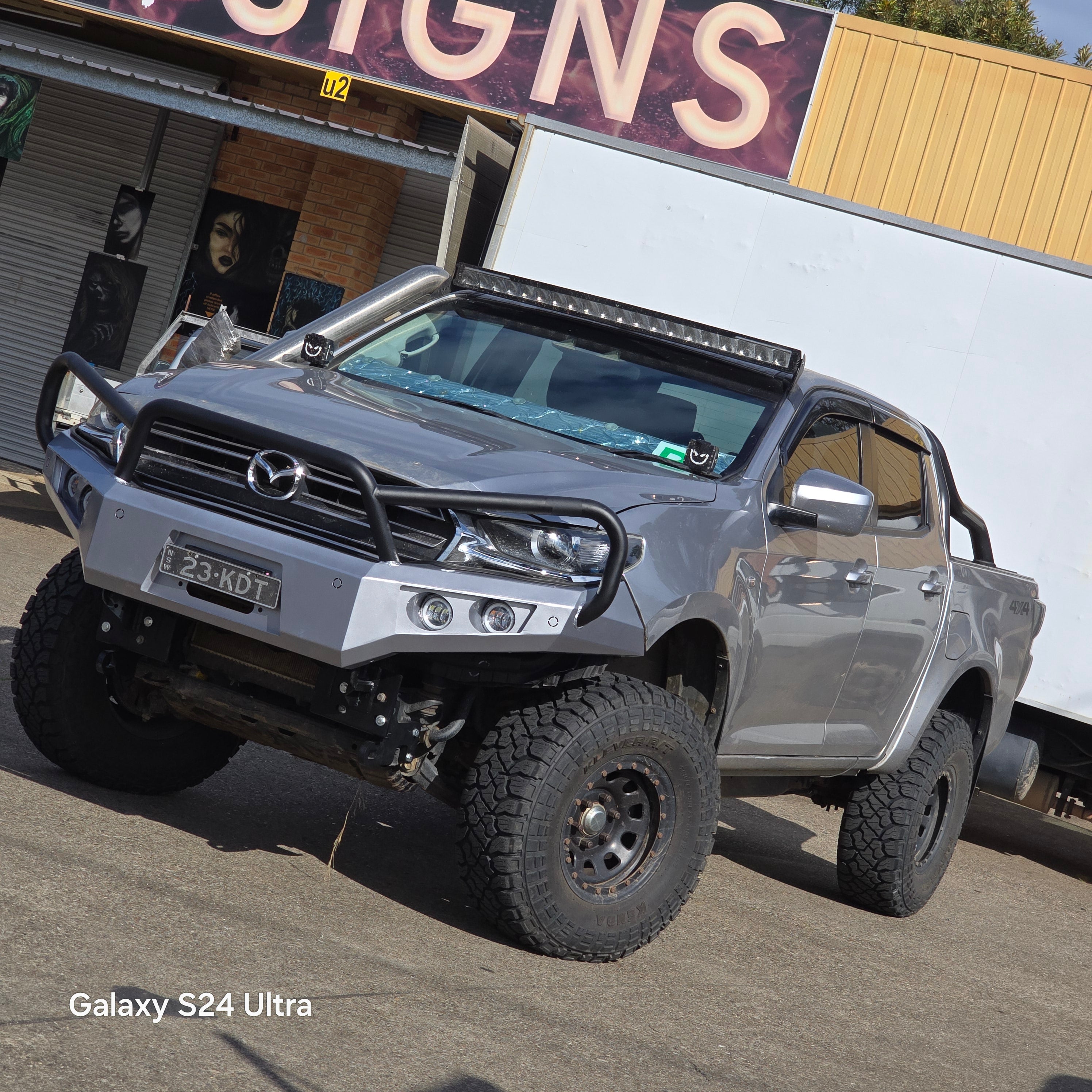 RAZZ BAR MAZDA BT50 20-24 IN STOCK