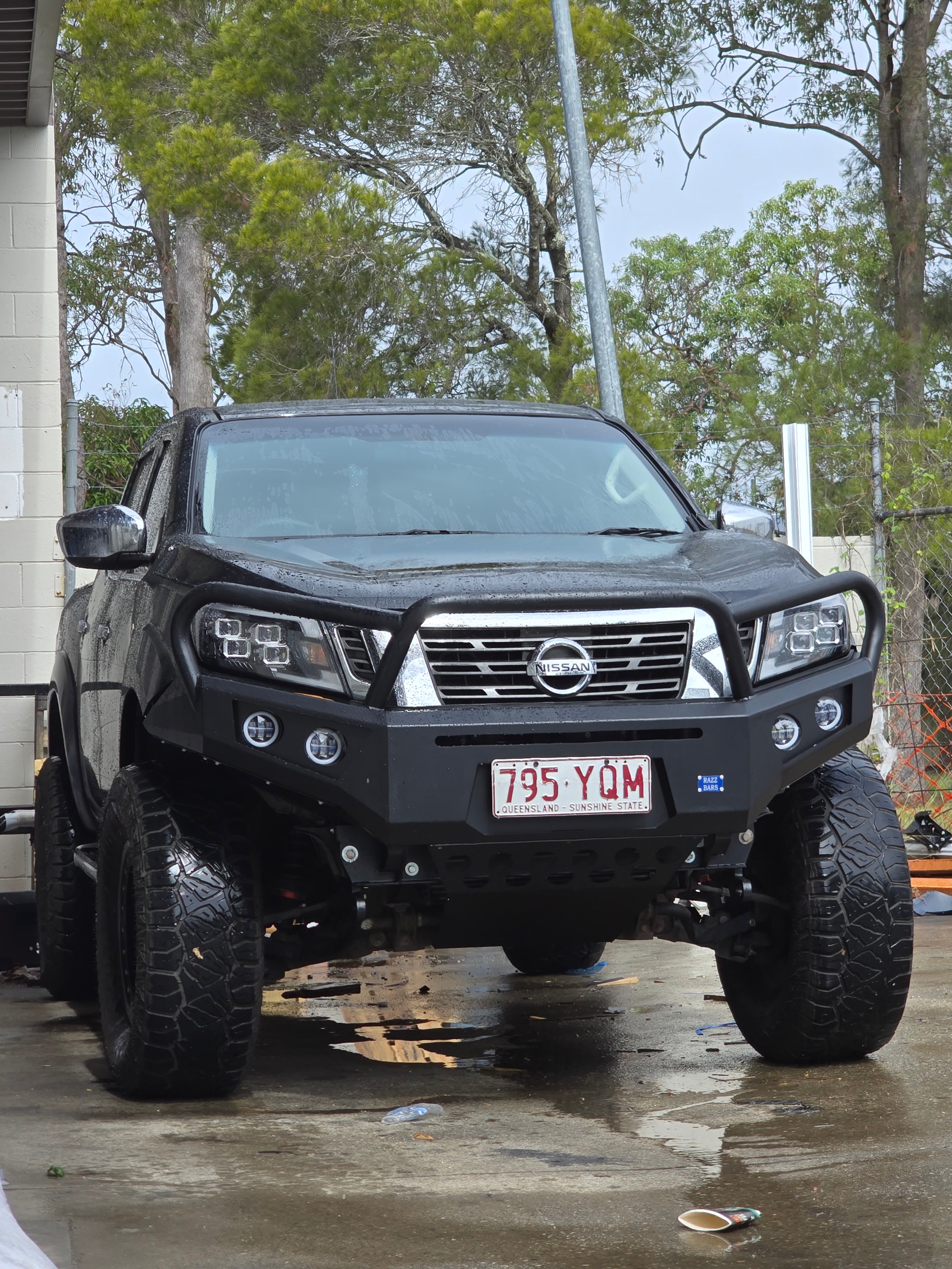 RAZZ BAR ANGRY EYES NP300!PRE ORDER FOR JULY/AUG 2026 ARRIVAL