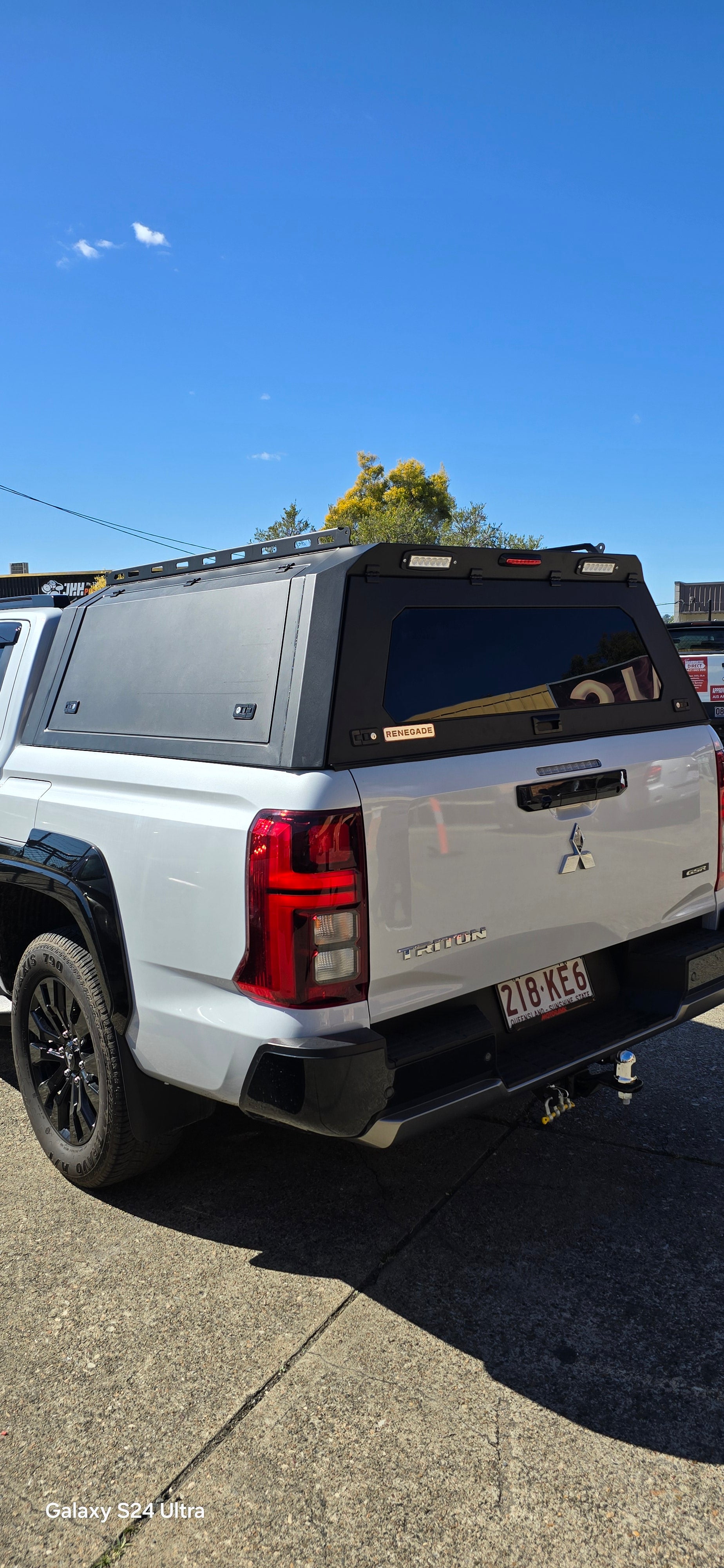 MV TRITON RENEGADE TUB CANOPY
