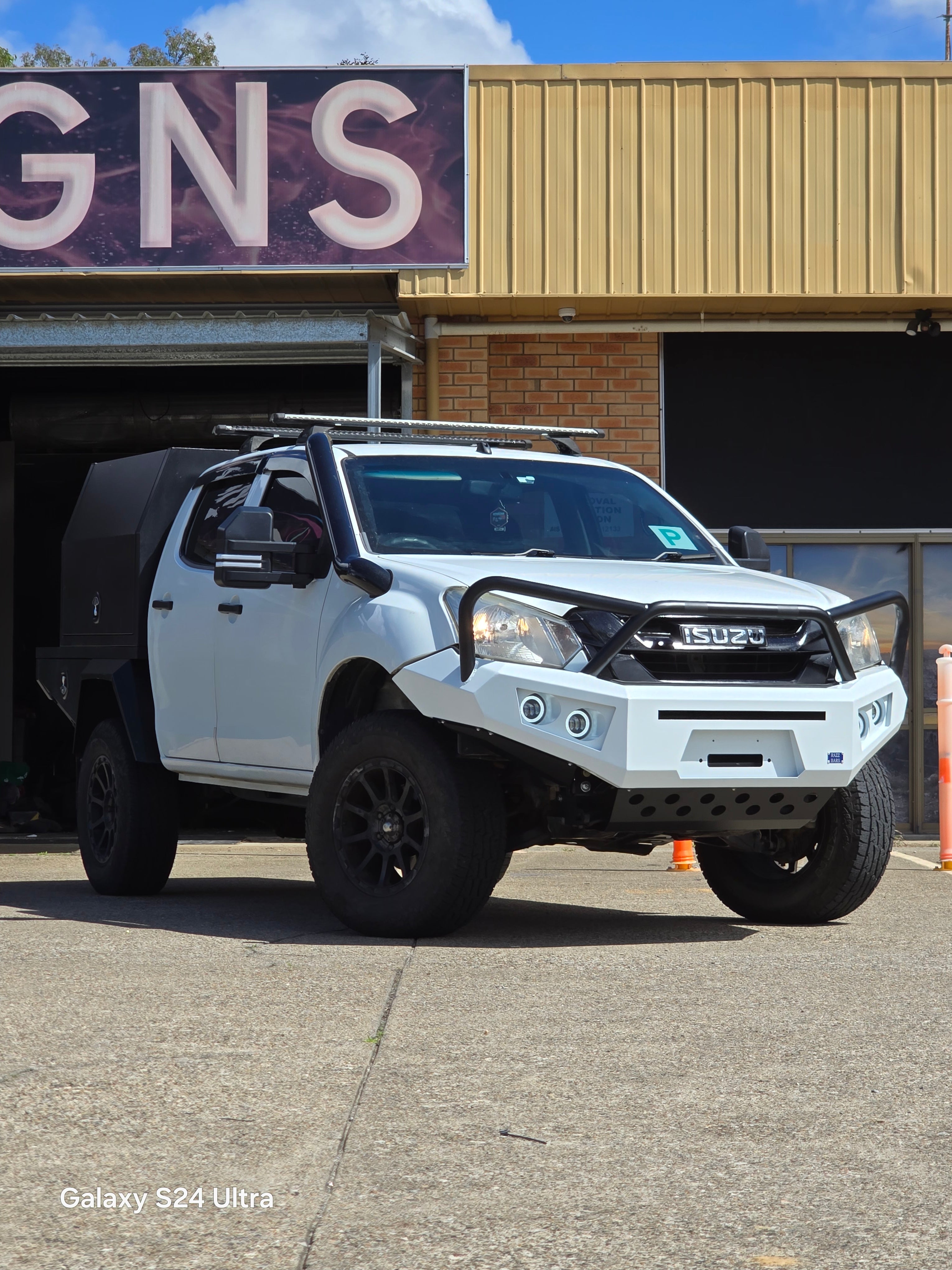 RAZZBAR ANGRY EYES DMAX 2017-20 IN STOCK