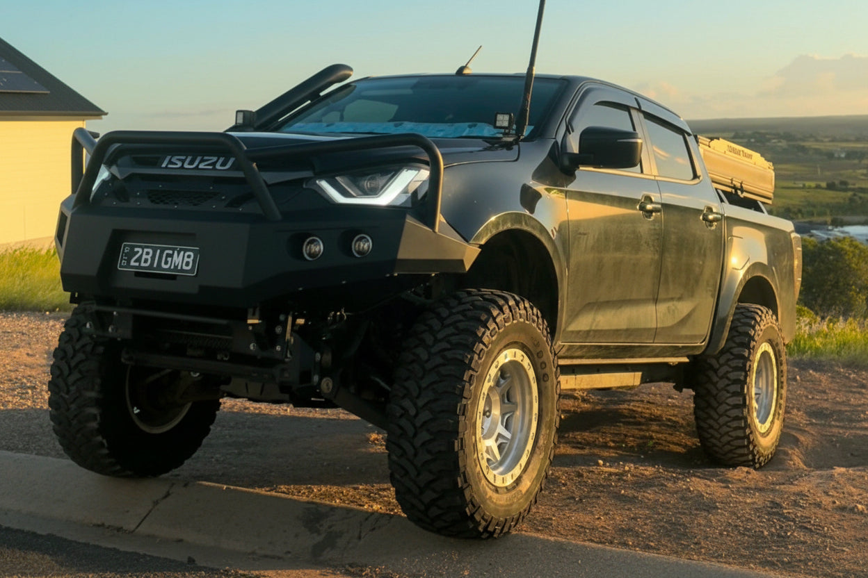 DMAX RAZZBAR ANGRY EYES 2021-23 IN STOCK