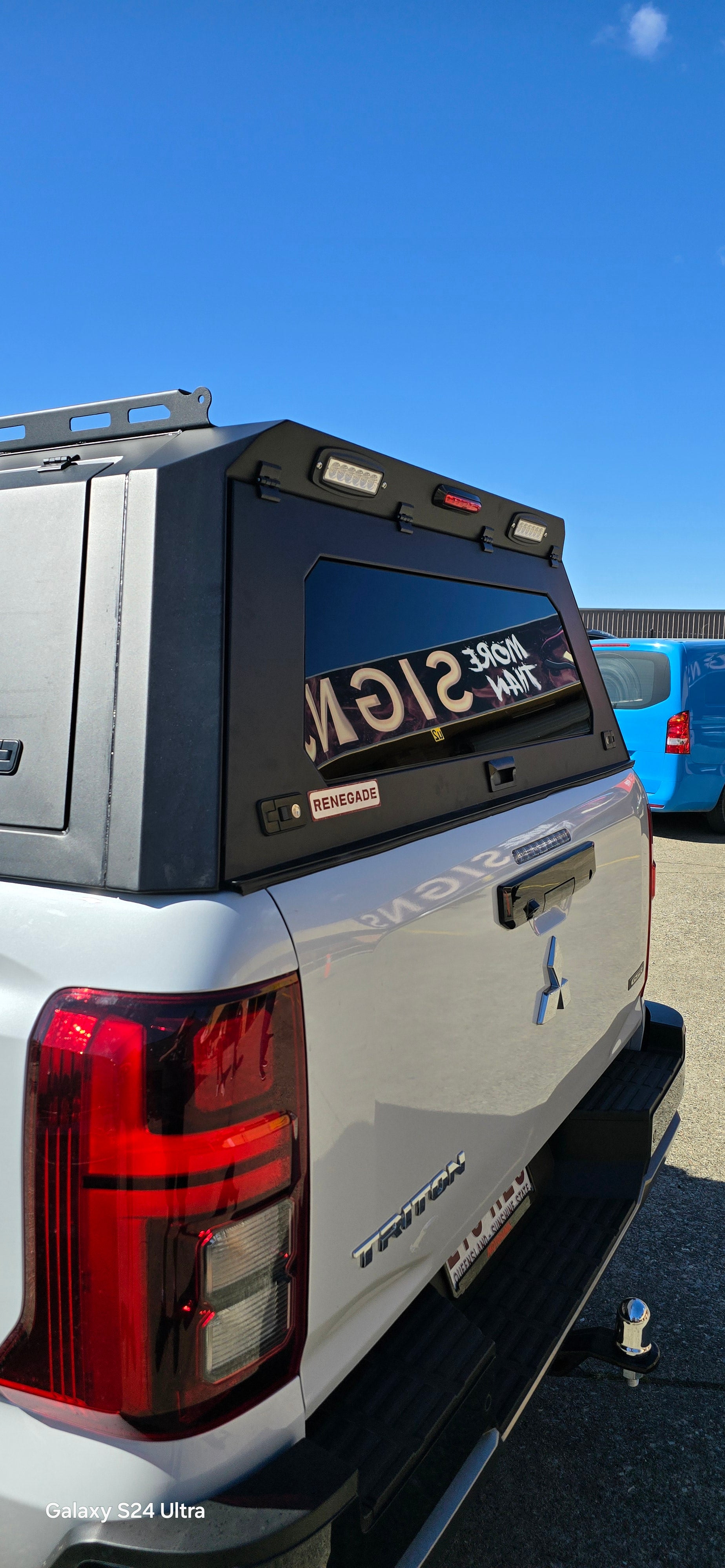 MV TRITON RENEGADE TUB CANOPY