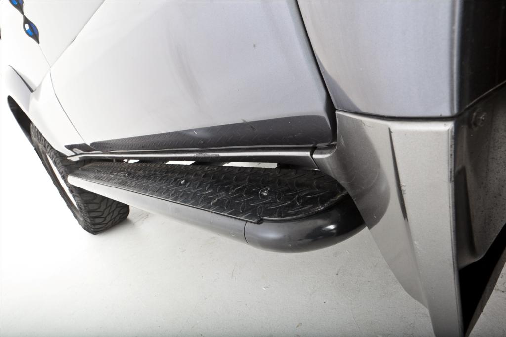 Toyota Prado 120 Series RockArmor Rocksliders