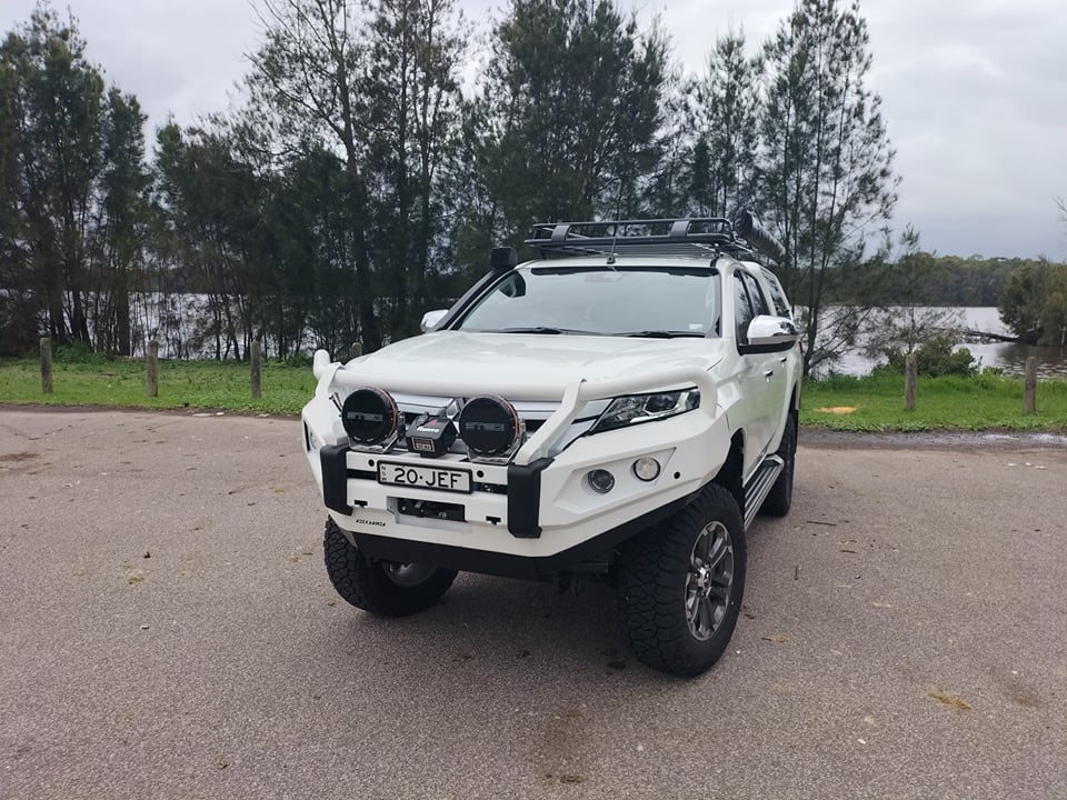 Rockarmor GT Hoop Bull Bar - Mitsubishi Mr Triton