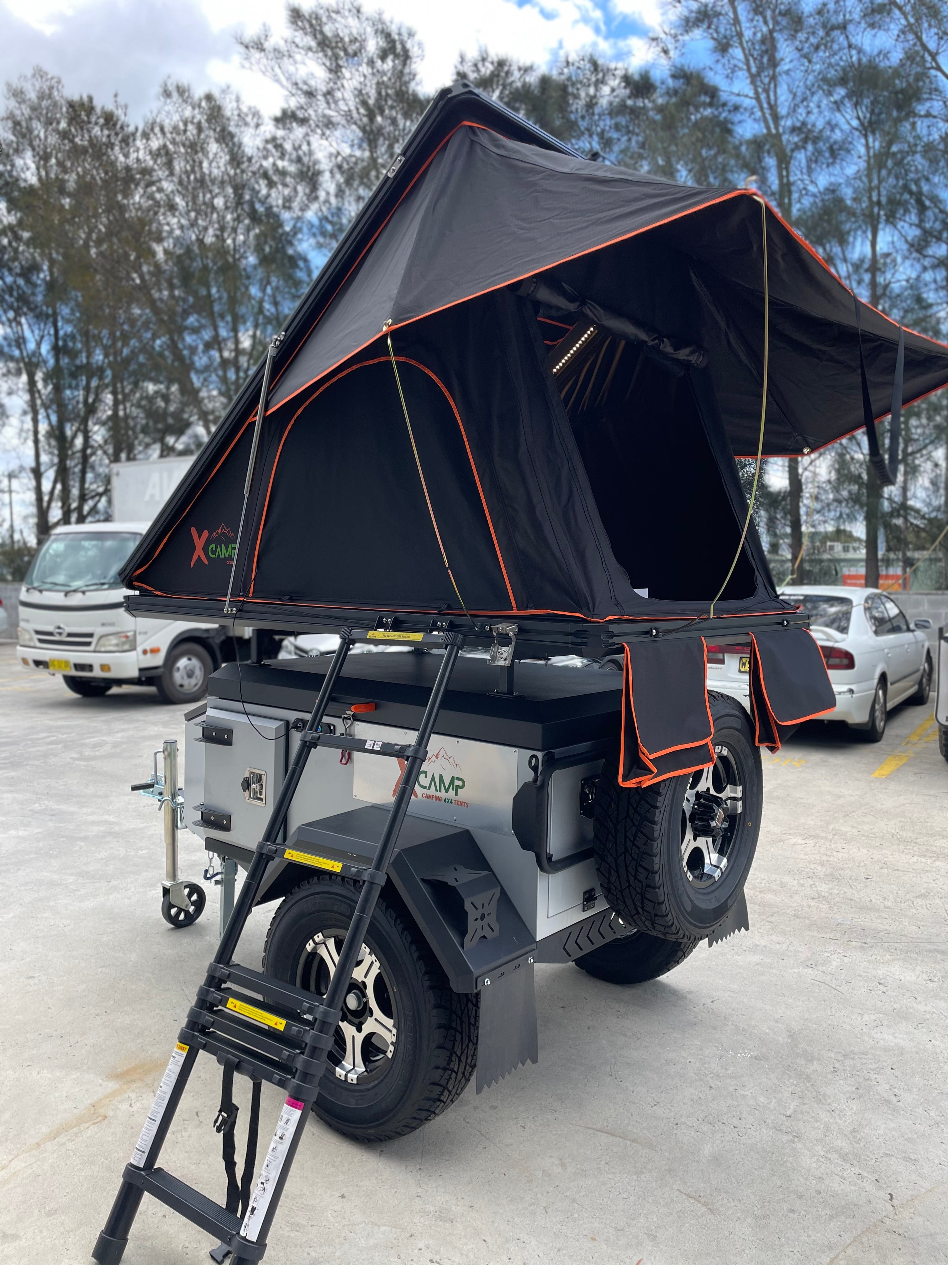 ROOFTOP TENT CX500 BLACK Limited edition