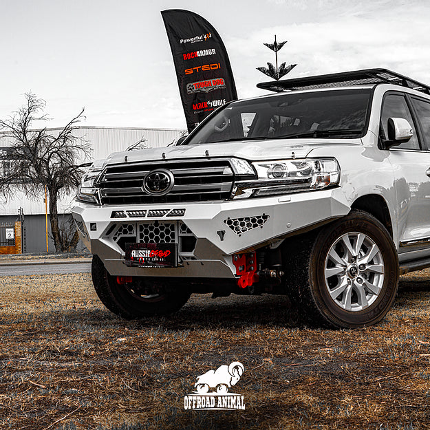 Predator Bull bar, Suitable for Toyota Land Cruiser 200 Series, 2015-2021
