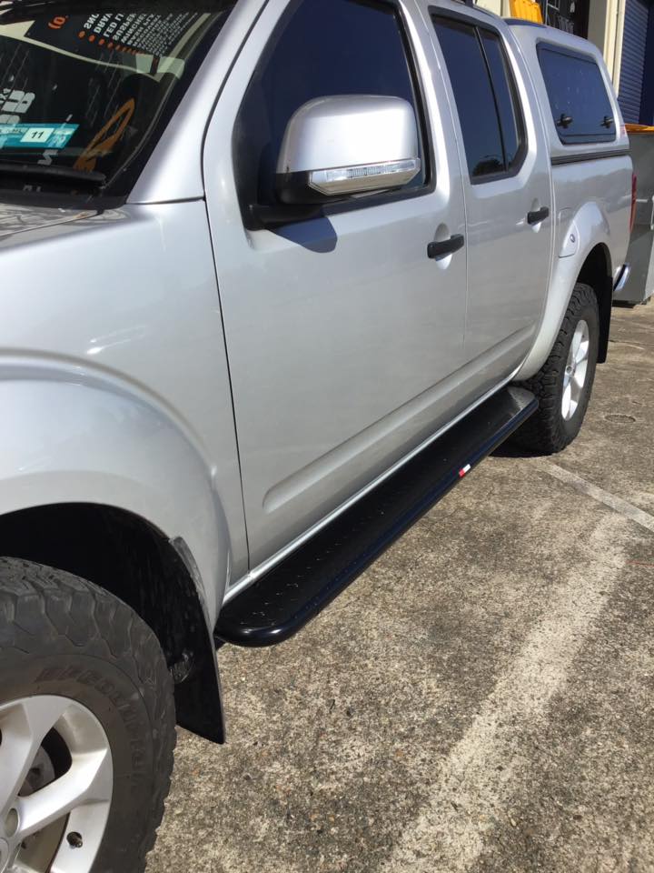 Nissan Navara D40 Rockslider Side Steps - Rockarmor 4x4