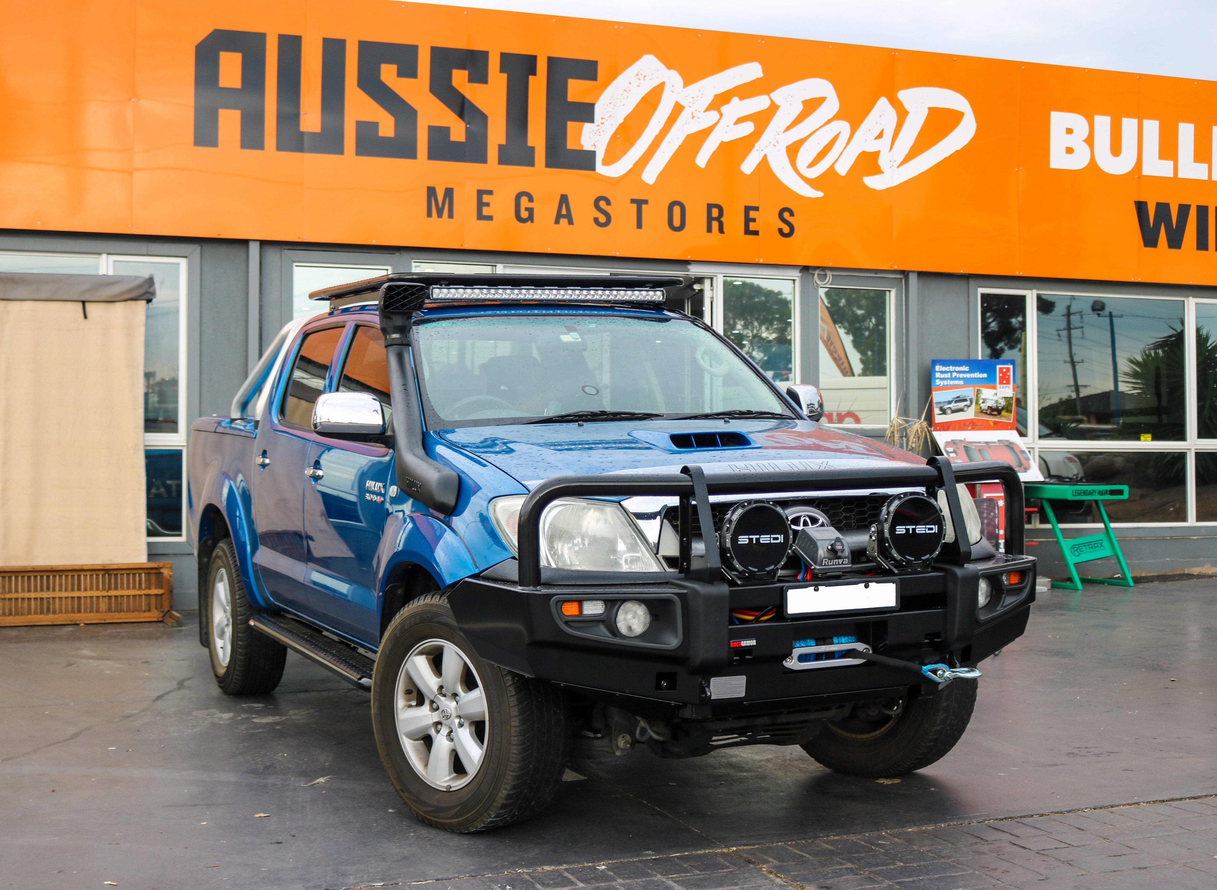 Rockarmor Premium Bull Bar | Suits Toyota Hilux | 04/2005 - 07/2011