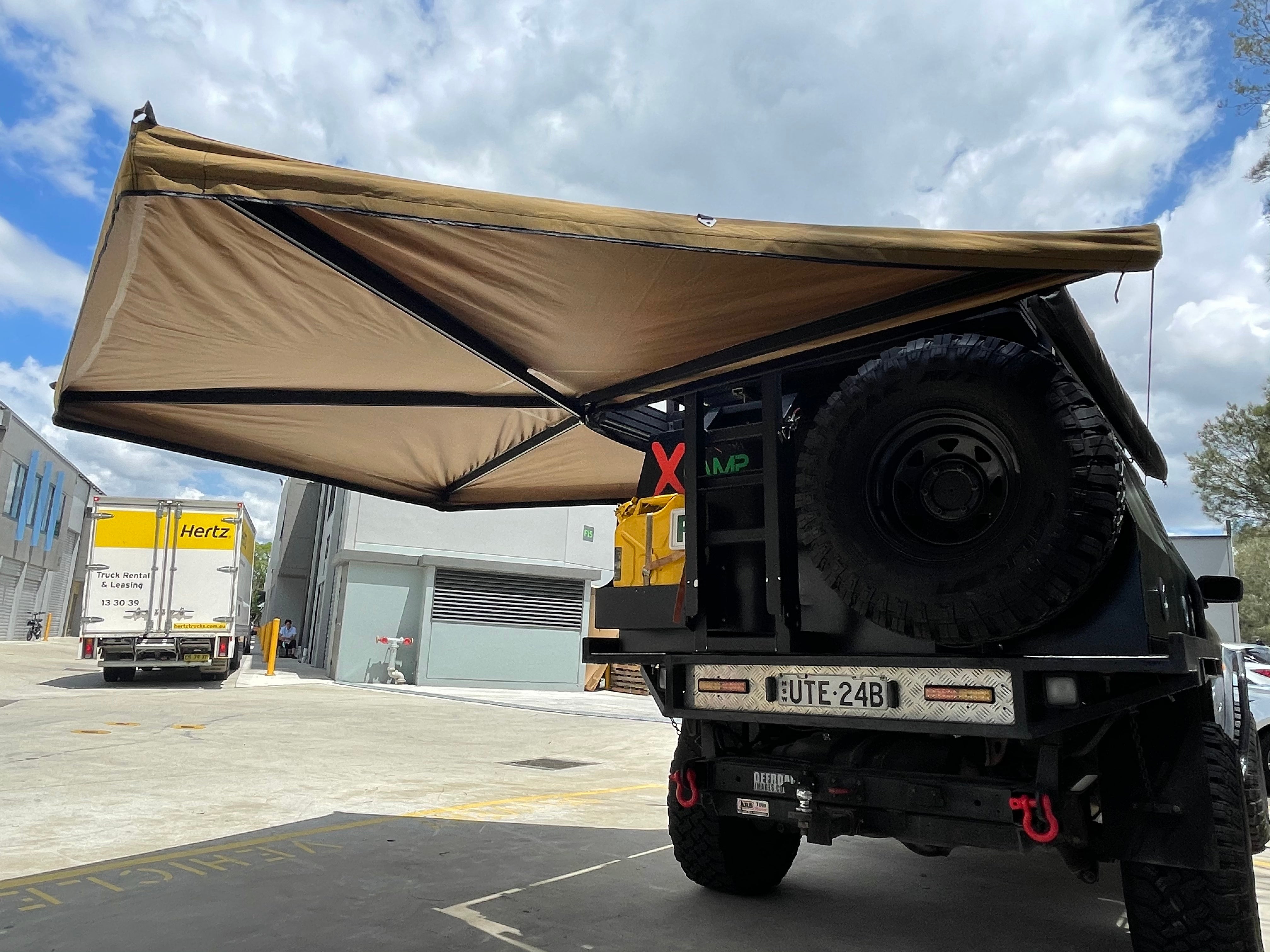 270 Free standing awning